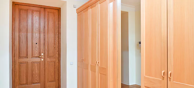 Glass Closet Door Repair in Seminole, FL